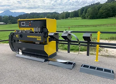 Hammerhead Bandsaw Benching Station